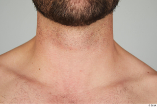 Simeon neck nude 0002.jpg